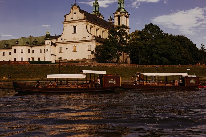 1 Hour Traditional Gondola Sightseeing Vistula River Cruise - Key Highlights You Should Care About