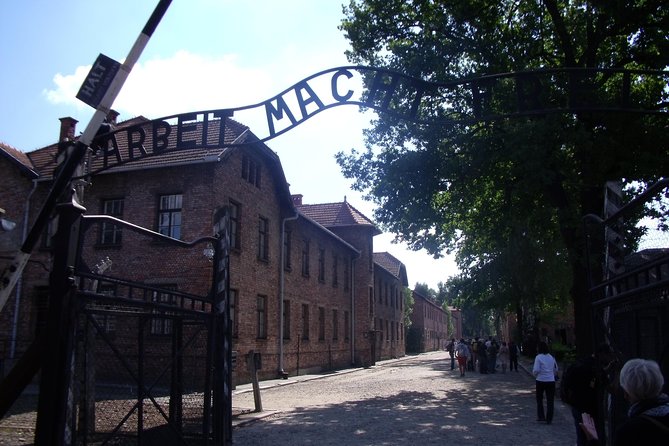 Auschwitz and Birkenau WITHOUT GUIDE private transport from Kraków - From Auschwitz I to Birkenau: The 3 km Transfer That Matters