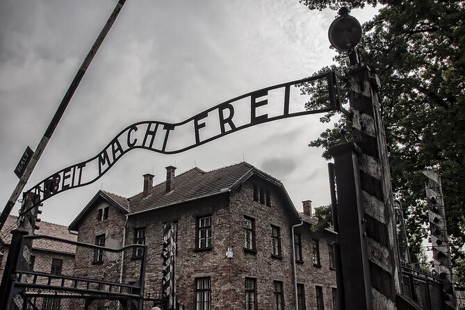 Auschwitz-Birkenau and Salt Mine Tour with private transport from Krakow - Wieliczka Salt Mine: 3 km Underground and About 800 Steps