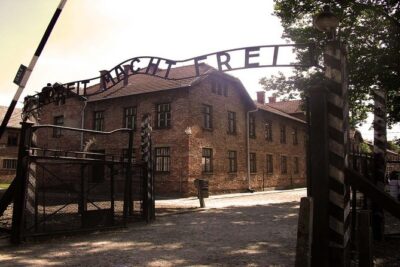 Auschwitz & Birkenau Best Value Guided Tour -Skip The LineTickets - Krakow pickup timing and how it shapes your whole day