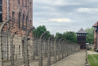 Auschwitz-Birkenau guided tour from Krakow - private car - Auschwitz I: what you’ll see on the museum route