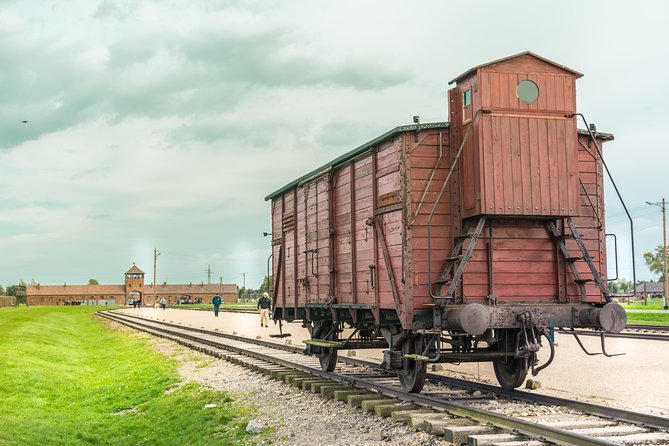 Auschwitz-Birkenau guided tour with near or hotel pickup - Birkenau: Understanding the Scale You Can Actually Feel