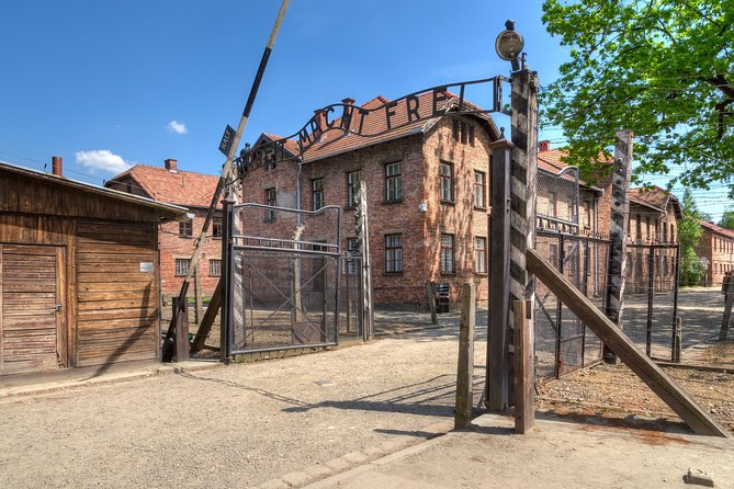 Auschwitz Birkenau Guided tour with transport - Auschwitz I: Where the Story Becomes Real Buildings