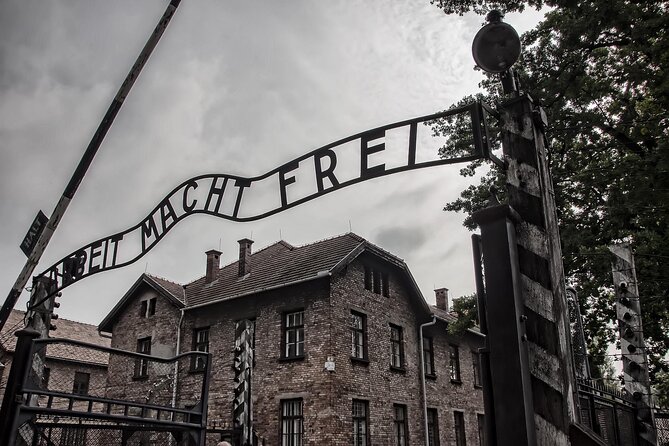 Auschwitz-Birkenau - Skip the Line Tickets - Meeting point vs ticket redemption: the easiest way to stay calm