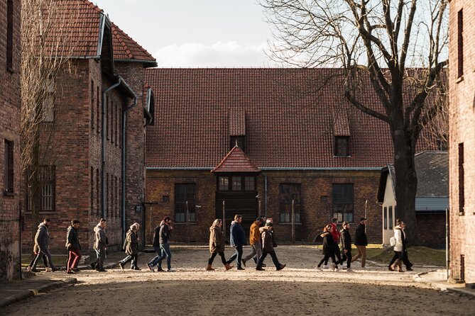 Auschwitz Birkenau Tour from Krakow: Private Transfer + Ticket - Brzezinka (Birkenau): the scale of the extermination camp