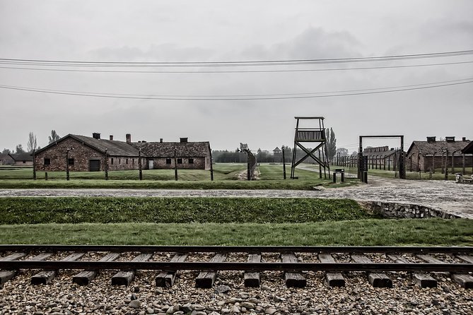 Auschwitz Private Tour - Pickup, timing, and what 6 to 7 hours really means