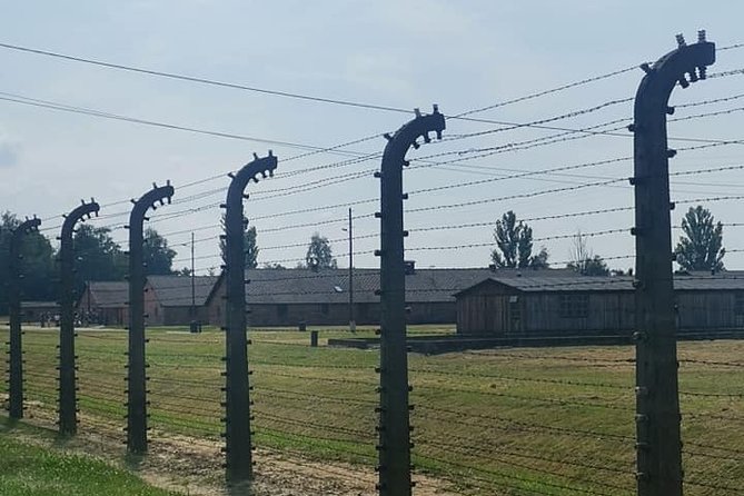CV-Visit to the Auschwitz Camp in Italian with departure from Krakow - Should you book? My decision guide