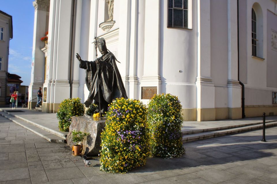 Day Tour: Traces of Pope John Paul II near Krakow - What to bring (and what to skip) for a smooth day