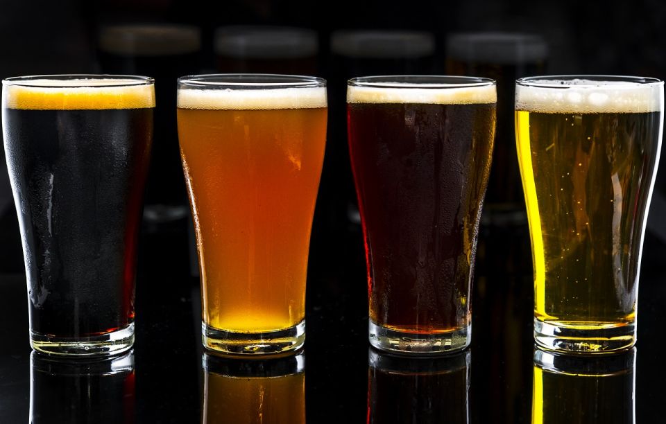 Discover the Best Local Beers in Krakow with Private Guide - Kazimierz walking: history on the route, drinks at the stops