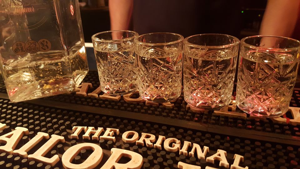 EVERYDAY Krakow Vodka Tasting Tour - Start at Mały Rynek: Why the Meeting Point Sets the Tone