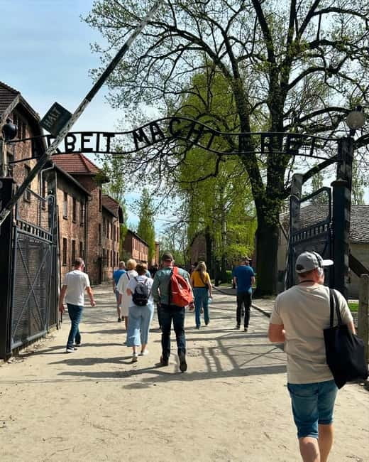 From Krakow: Auschwitz-Birkenau Guided Tour with Pickup - Stop 1: Auschwitz I (the first 100 minutes)