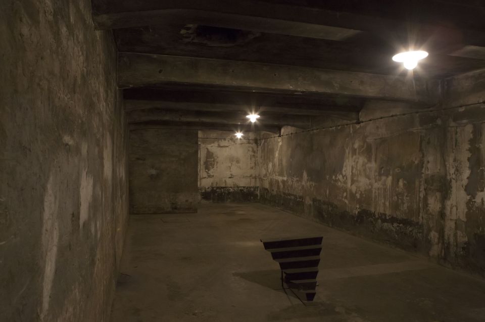 From Krakow: Auschwitz-Birkenau Tour - From Krakow To Oswiecim: getting there in a structured way