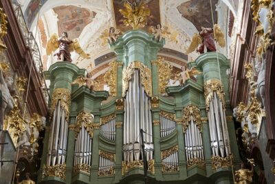 From Kraków: Czestochowa Black Madonna - Getting there from Kraków with hotel pick-up that saves time