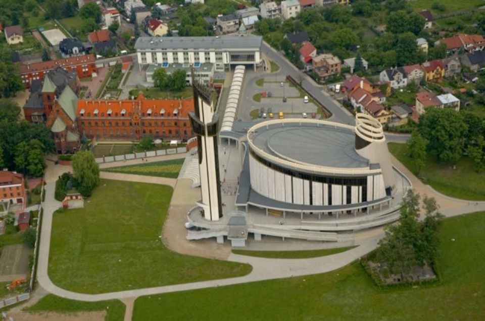 From Kraków: Częstochowa & Łagiewniki Pilgrim Sites Tour - Dress Code and Rules: The Small Things That Can Stop Your Day