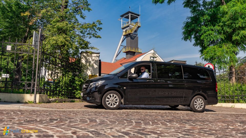 From Krakow: Guided Tour in Wieliczka Salt Mine - Languages and the value of a guide who can explain what you see