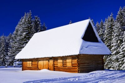 From Krakow: Hot Springs and Zakopane with Gubałówka - Chochołów and Góral Life: Wooden Houses With Real Stories
