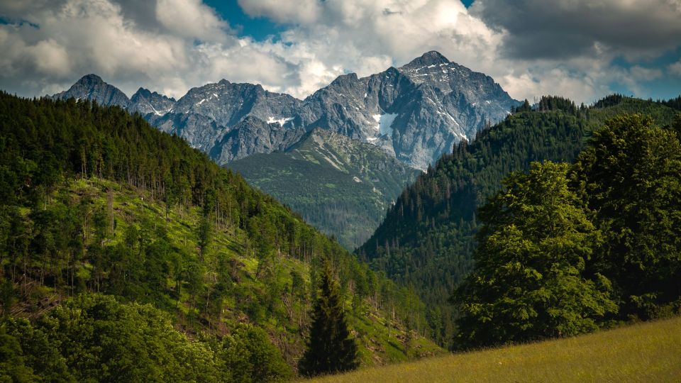 From Krakow: Hot Springs and Zakopane with Gubałówka - Bacówka Shepherd Shelter and Cheese That’s Not Just a Sample