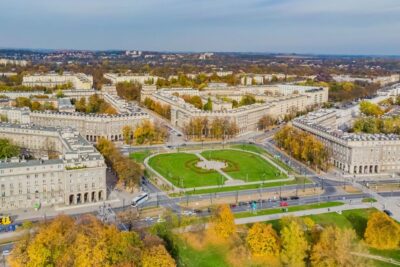 From Krakow: Nowa Huta Premium Tour - Getting there from Krakow: the 5-hour rhythm that keeps it easy