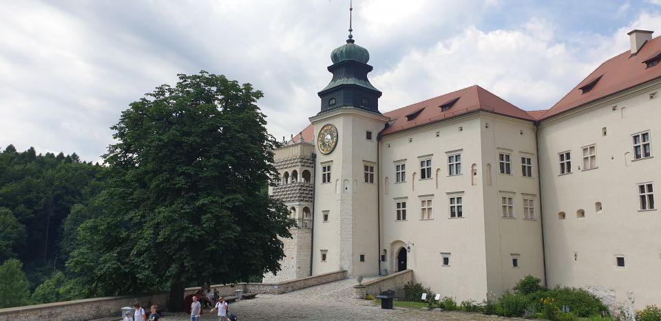 From Krakow: Ojców National Park & Ogrodzieniec Castle Tour - Why This Day Trip Works So Well