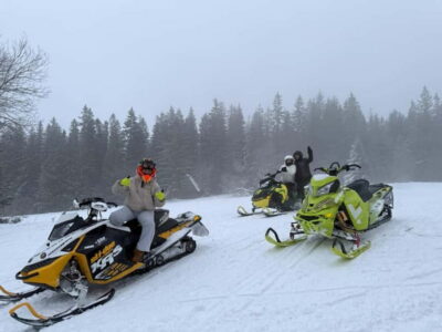 From Krakow: Snowmobile, Zakopane & Chochołowskie Baths - Chochołów UNESCO wooden village and the sculptor hut stop