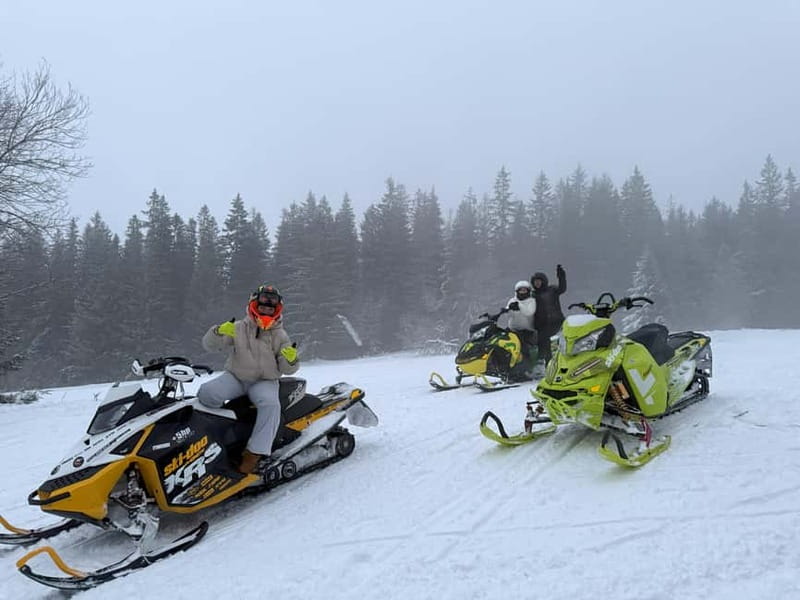 From Krakow: Snowmobile, Zakopane & Chochołowskie Baths - Chochołów UNESCO wooden village and the sculptor hut stop