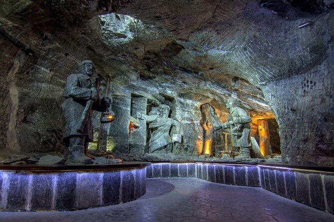 From Krakow: Wieliczka Salt Mine Full Live Guided Small Group Tour - Key things to know before you go
