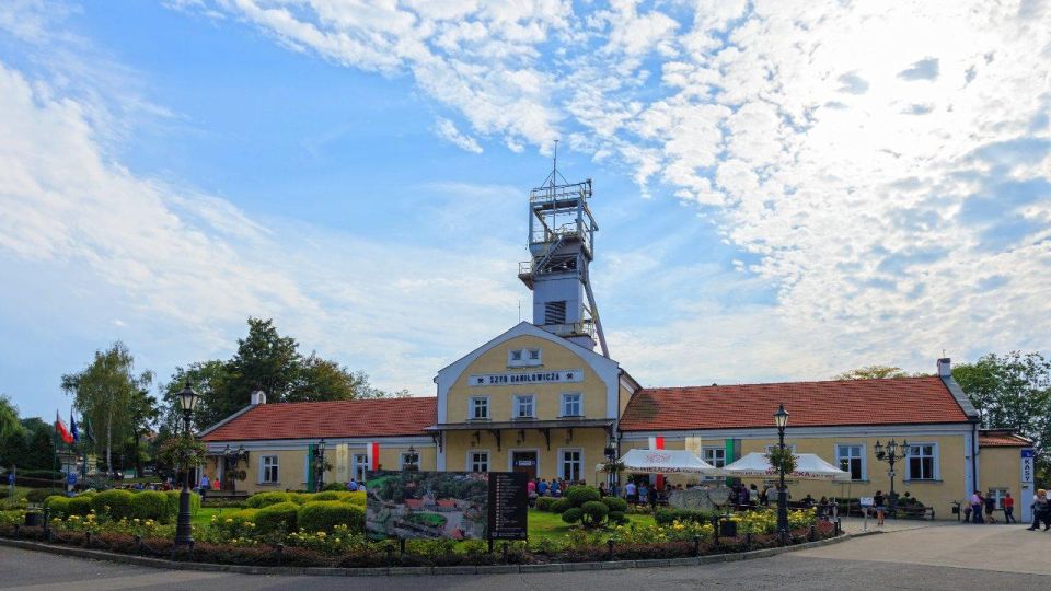 From Krakow: Wieliczka Salt Mine Guided Tour & Transfer - Key highlights you should know
