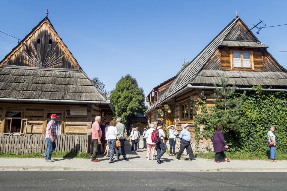 From Krakow: Zakopane and the Tatra Mountains - Krupówki time: shopping streets with breathing room