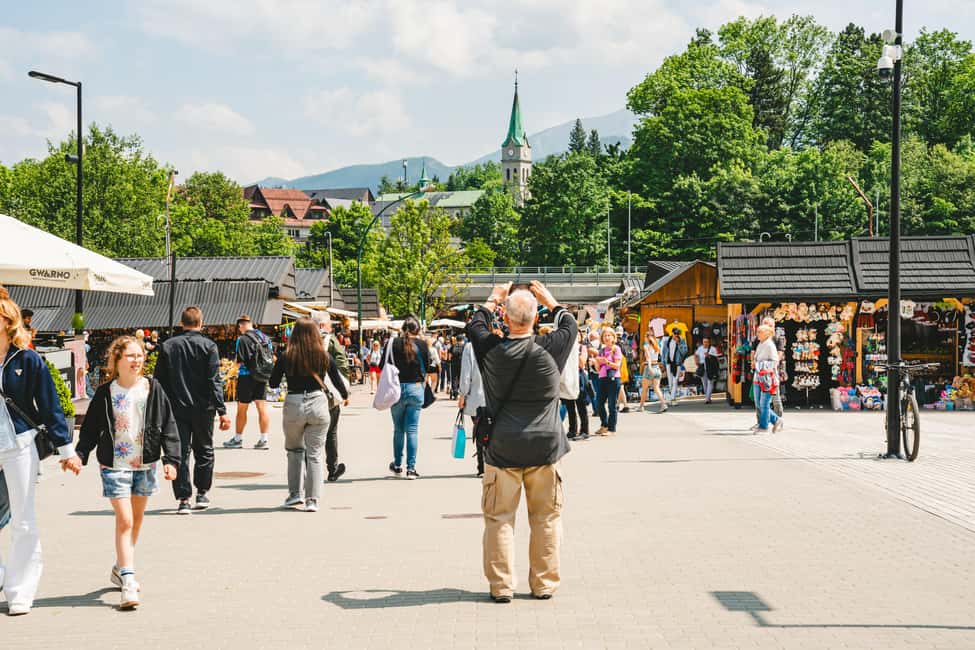 From Kraków: Zakopane & Chochołów A Wooden Jewel of Podhale - Gubałówka: the funicular view and why that timing is right