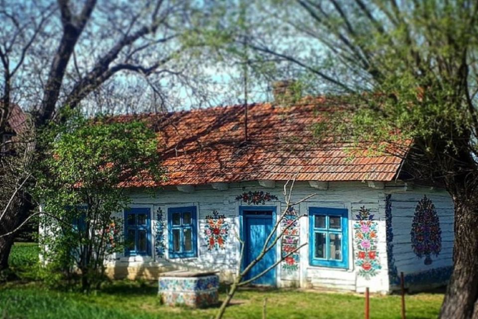 From Krakow: Zalipie and Painted Village Guided Tour - Seasonal Reality in Zalipie: When Things Are Open (and When They’re Not)