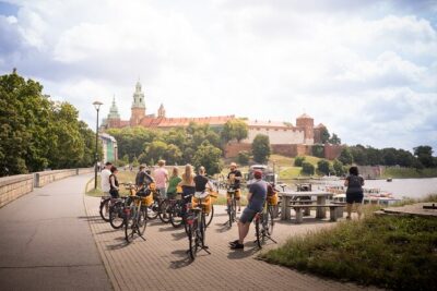 Full Bike Tour - the Old Town, Jewish Qtr & the Ghetto NEW BIKES - Where you start on Sławkowska 11 and how the tour gets you rolling