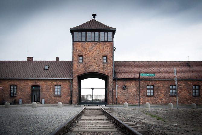 Full-Day Auschwitz and Birkenau Tour from Krakow with Private Transfer - Krakow to Auschwitz-Birkenau: private transfer that keeps the morning sane