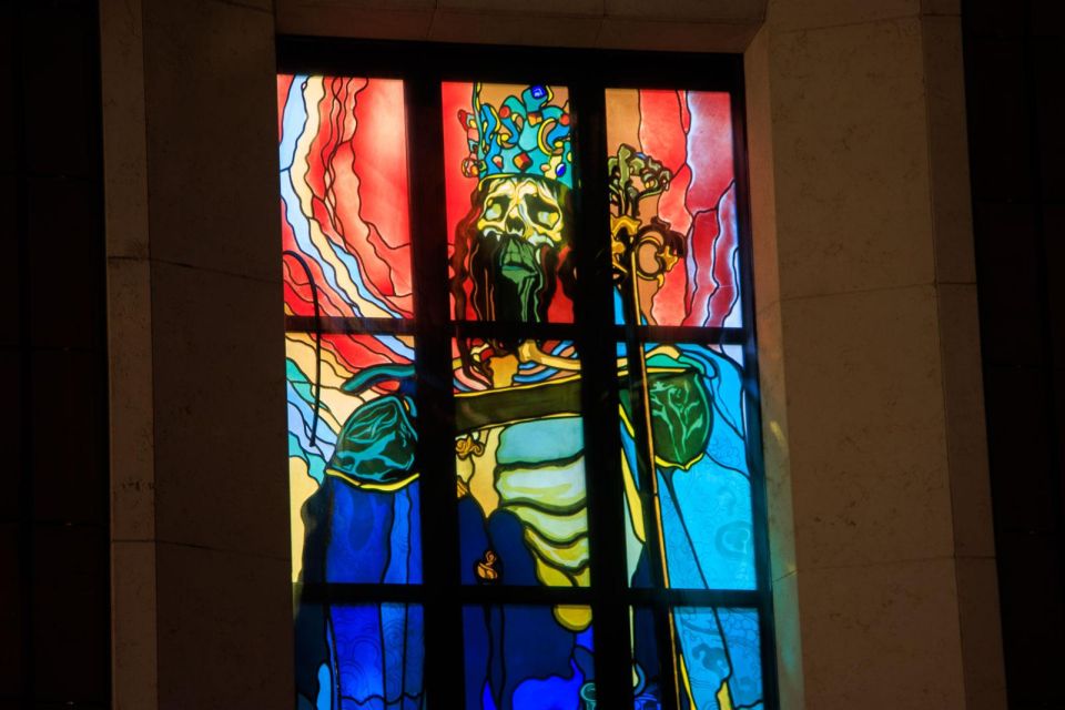 Ghosts & Crimes: Macabre Kraków Walking Tour in English - Key Things You’ll Like