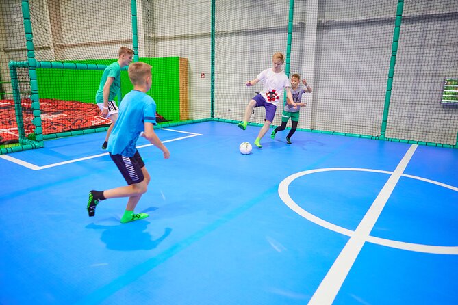 GOjump MEGAPARK Kraków-Sikorki - 1 hour Trampoline Park ticket - Socks, Lockers, and the Small Things That Make the Hour Go Smoothly
