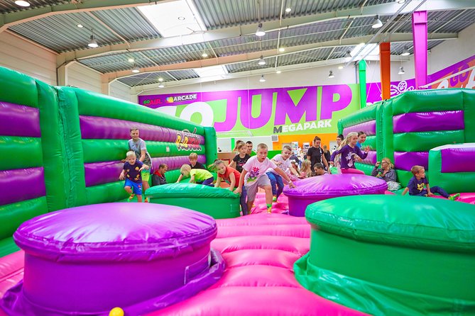 GOjump MEGAPARK Kraków-Sikorki 1h ticket: GOair Inflatable Park - Who this is best for (and who may want a longer plan)