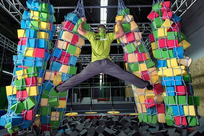 Great fun in GOjump MEGAPARK Kraków-Sikorki - 2 hours ticket - Your 2-Hour Jumping Session: How the Time Slot Works