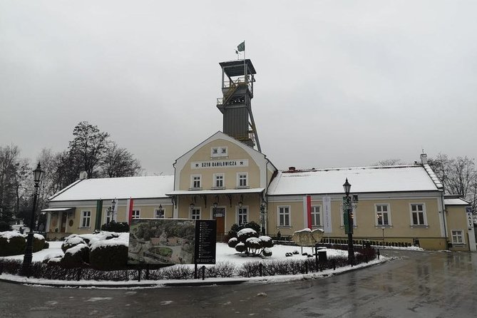 Guided Tour from Krakow to Salt Mine Wieliczka with hotel pick up - Timing: how you fit this into your Krakow day