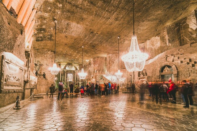Guided tour to Salt Mine & Schindler Factory with Pick-Up Options - Who This Tour Suits Best (and Who Should Consider Separating It)