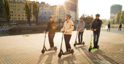 Krakow: 2h Old Town Scooter Tour - Start at the right place: Florian’s Gate and scooter training