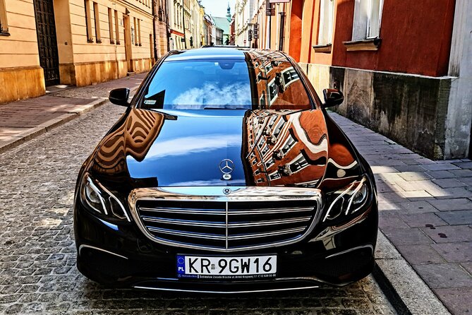 Krakow Airport Exclusive Transfers VIP Service - The ride experience: modern car, air-conditioning, and help with luggage