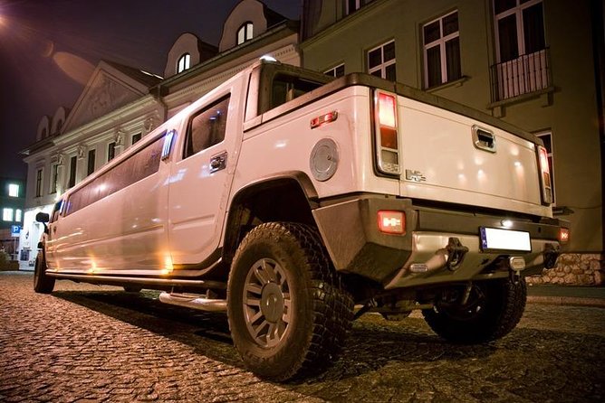 Krakow Airport (KRK) Premium Limo Transfer - Meeting at Kraków-Balice: How the Pickup Feels in Real Life