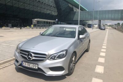 Krakow Airport ↔ Krakow City - Private Transfer - The Mercedes E-Class (and When a Minivan Makes More Sense)