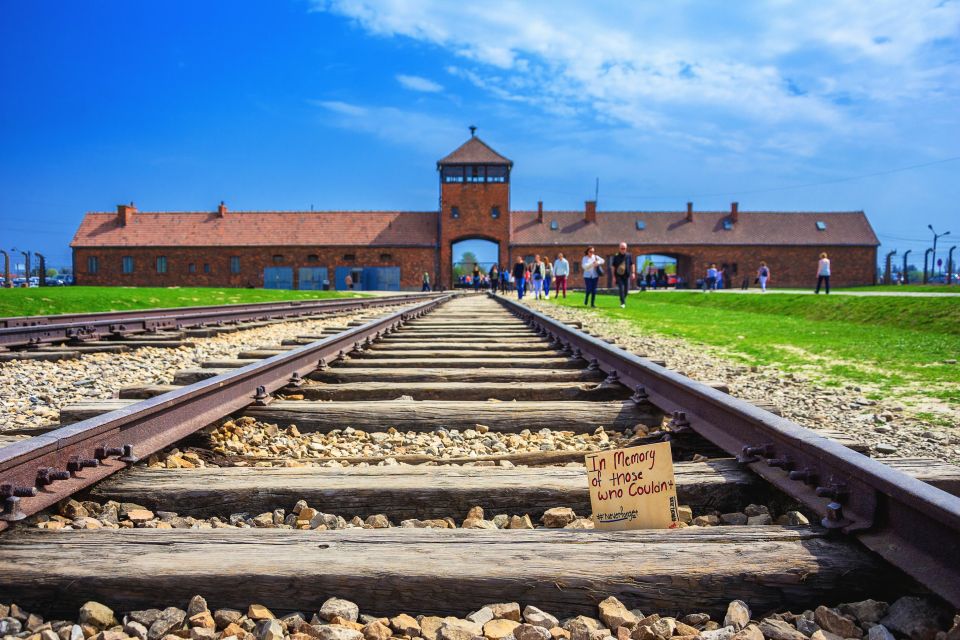 Krakow: Auschwitz-Birkenau and Wieliczka Salt Mine Day Trip - Before you go: ID match, bag limits, and shoe choice