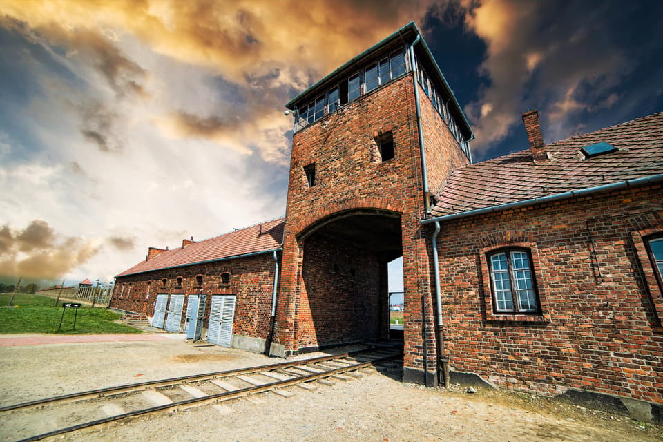 Krakow Auschwitz-Birkenau Memorial Guided Tour Meeting Point - Key things to know before you go