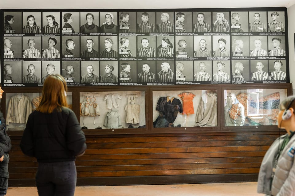 Krakow Auschwitz-Birkenau Memorial Guided Tour Meeting Point - Guides, language, and the small things that make the visit smoother