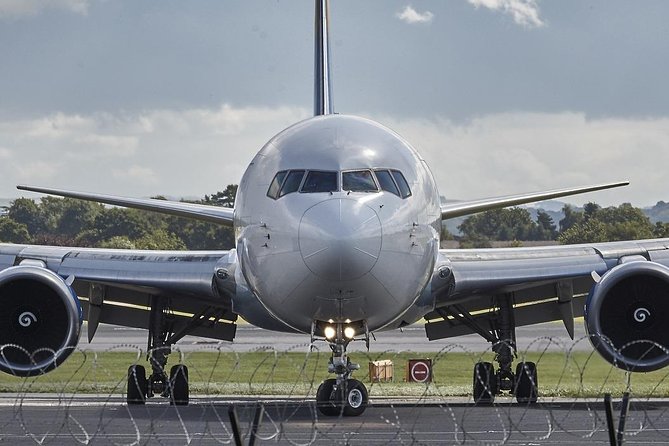 Krakow Balice Airport Transfer - Krakow Airport Transfer in About 30 Minutes