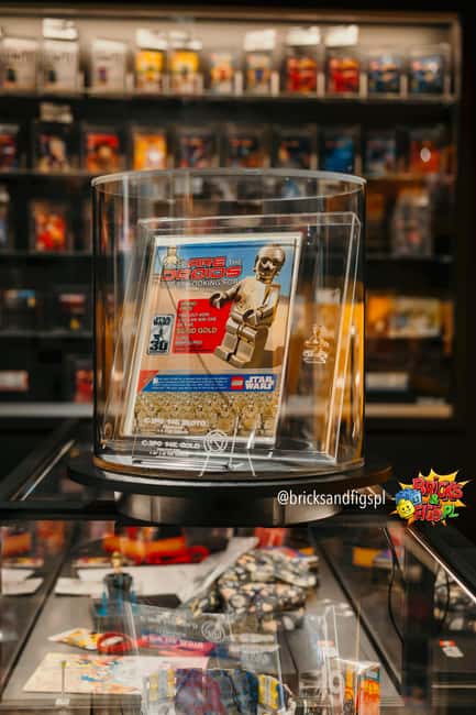 Krakow: Bricks & Figs Museum Entry Ticket - Collector-worthy details: SDCC figurines and other special pieces