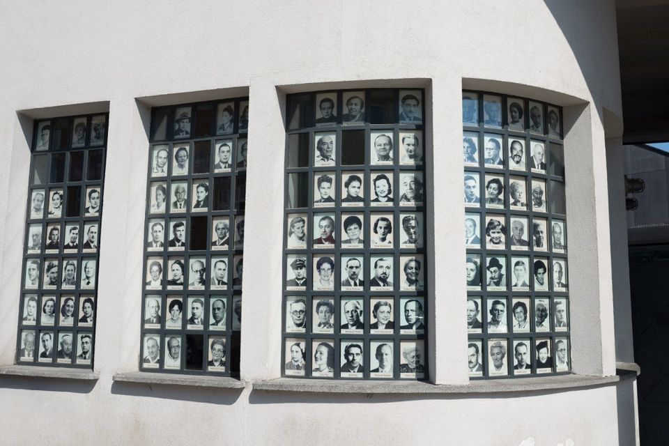 Krakow: City Golf Cart Tour and Schindler's Factory Museum - Timing and what to do with the 4-hour window