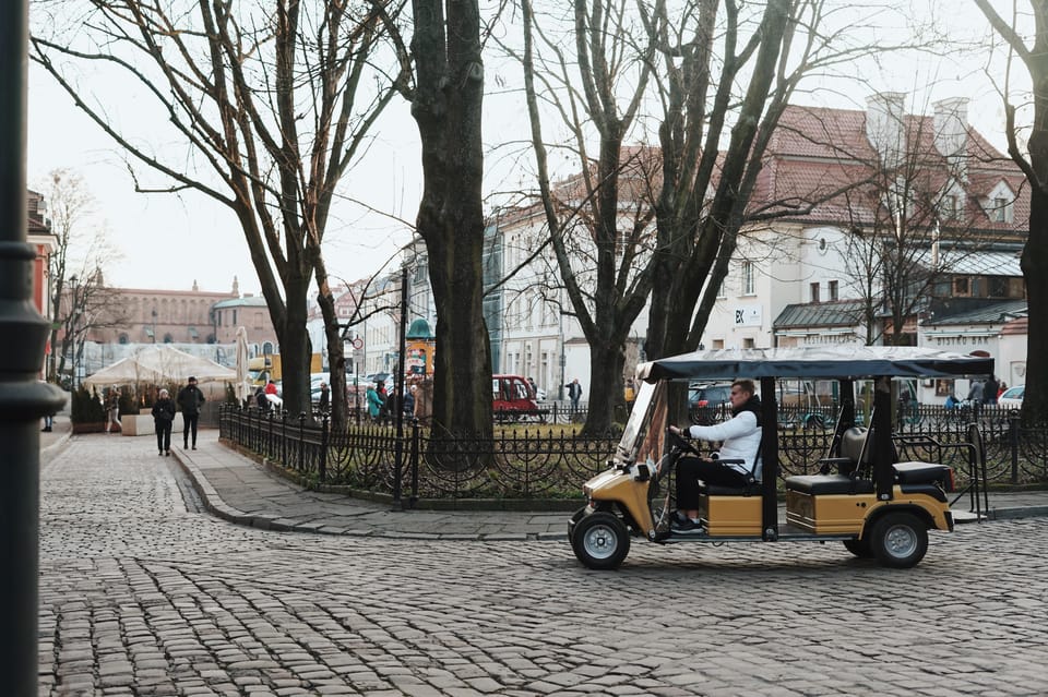 Krakow: City Sightseeing Tour by Golf Cart - Price and logistics: what you’re really paying for