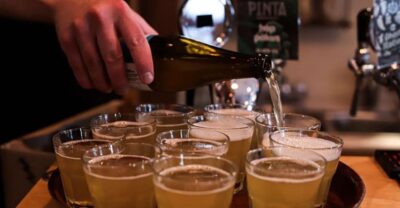 Krakow: Craft Beer Tasting City Walking Tour - Finding the Old Synagogue meeting point (and what to bring)